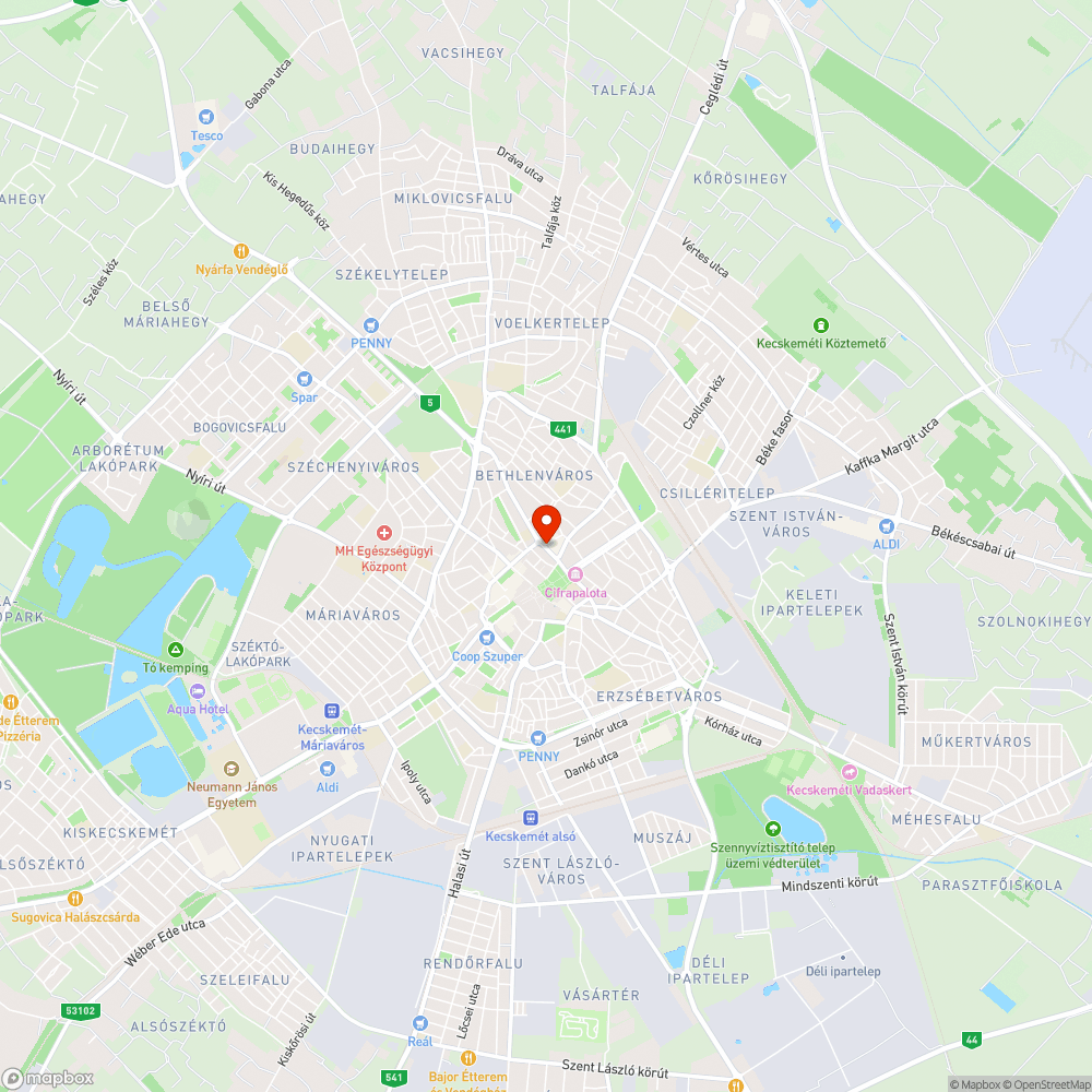 Töredezett járda az Ázsia Centrum áruház sarkán bejelentés helye