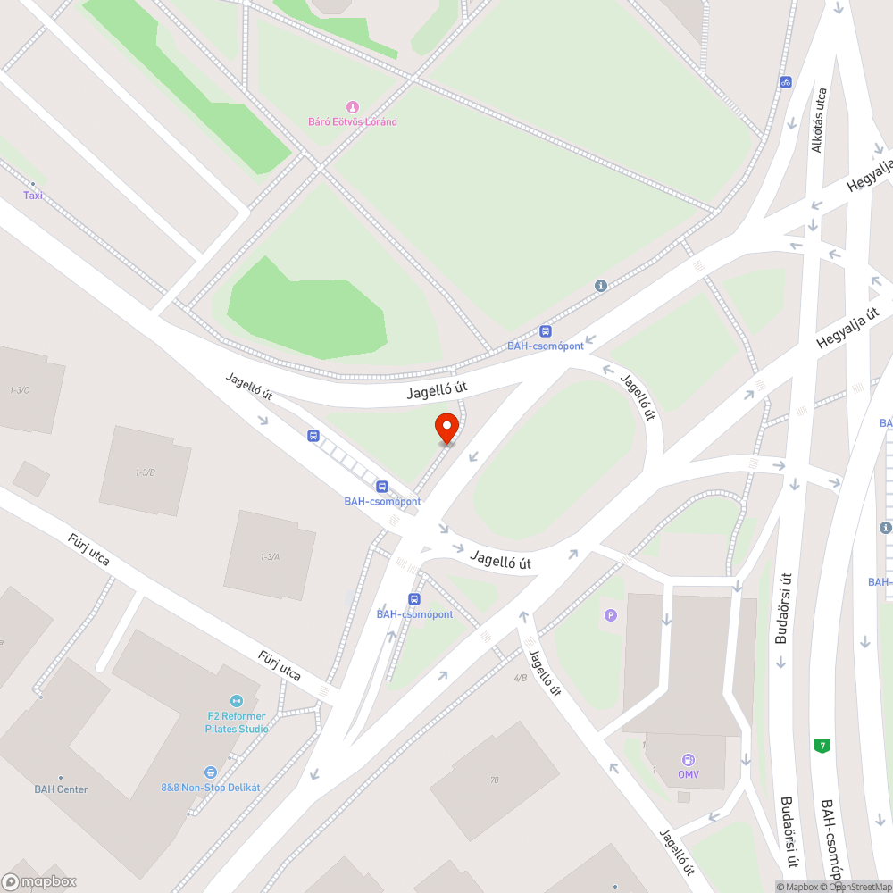 Széteső, ronda reklámtáblák bejelentés helye