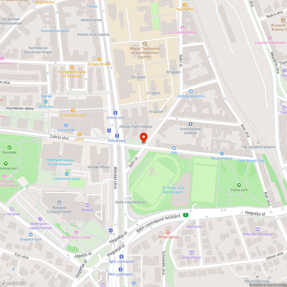 Közlekedési tábla alsó széle túl alacsony bejelentés helye