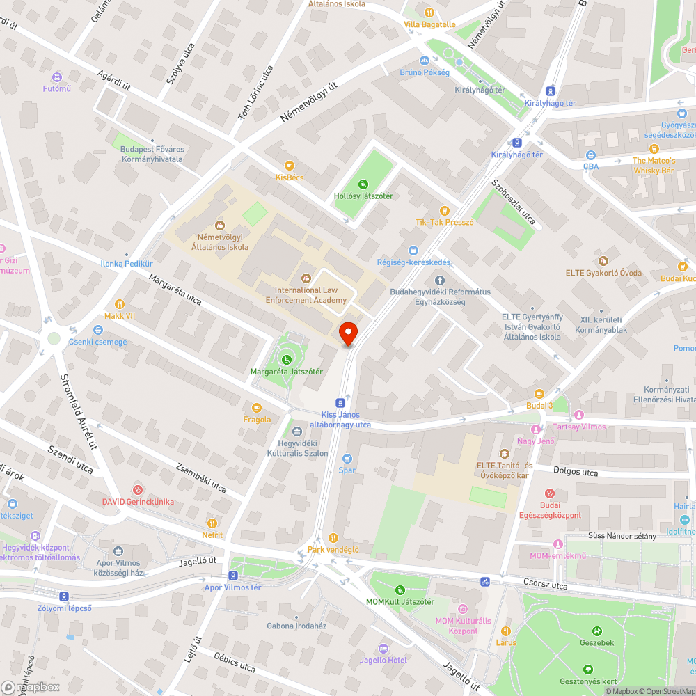 Megint hegyvidék, megint szabálytalan parkolás bejelentés helye