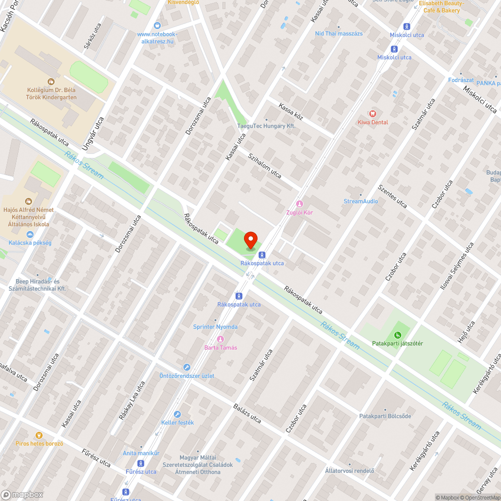 Pécsi Eszter park táblája bejelentés helye