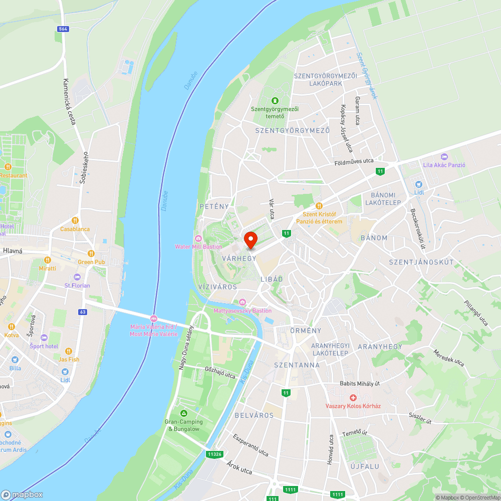 56-os mártír nevének elírása az emléktáblán bejelentés helye