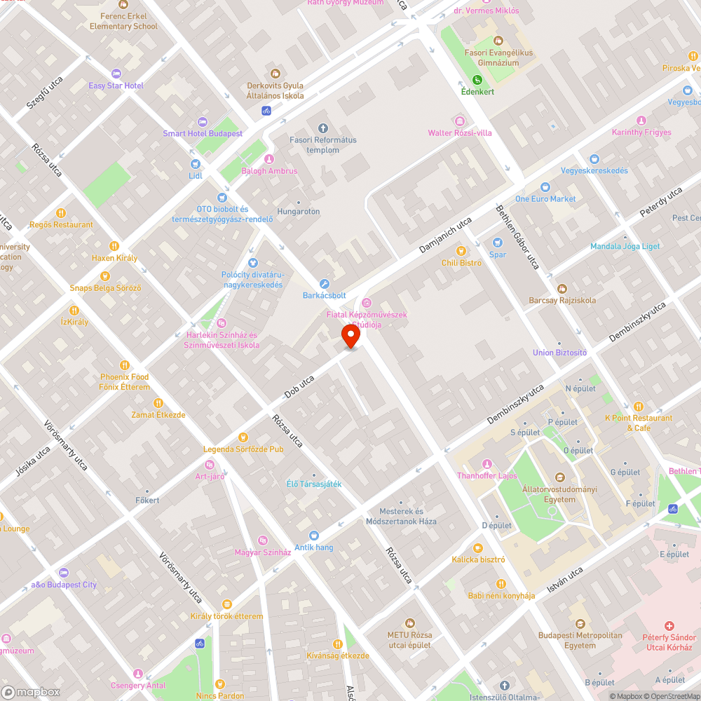 Kukákkal eltorlaszolt járda bejelentés helye