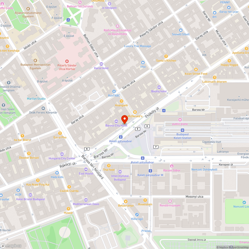 Kopott, lyukas fedlap bejelentés helye