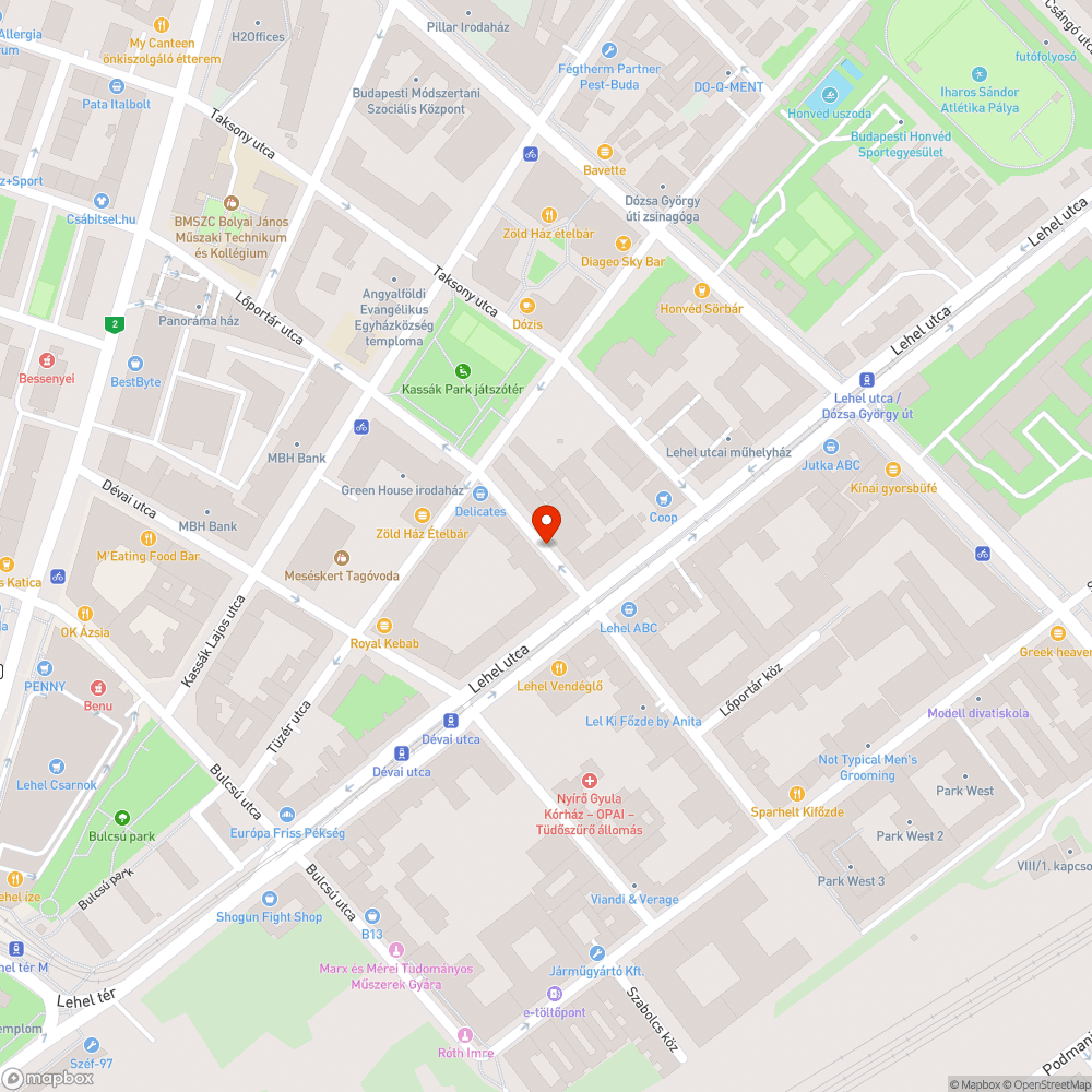 Kiszáradt fa, elhagyott vaslemez bejelentés helye