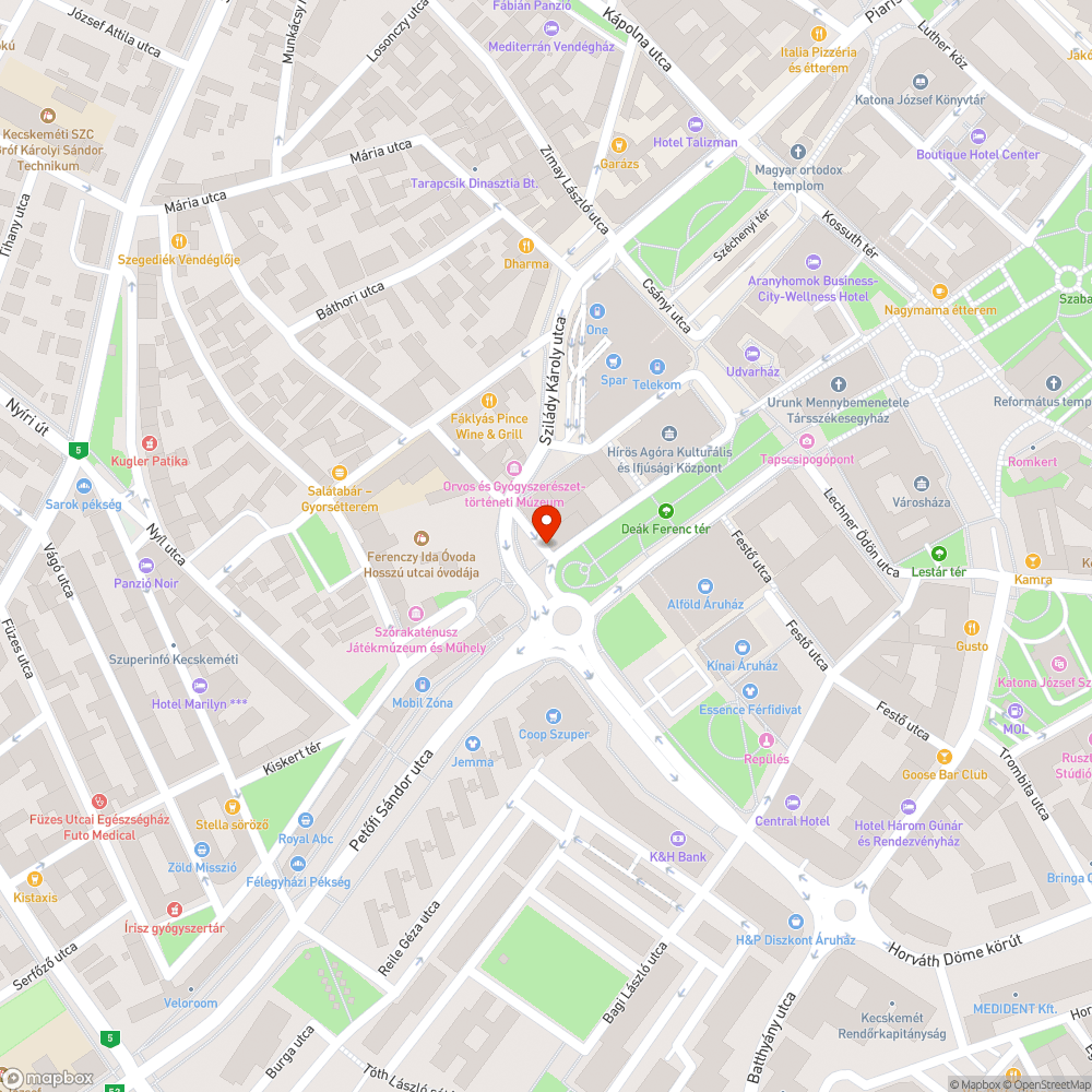 Megkopott információs táblák bejelentés helye