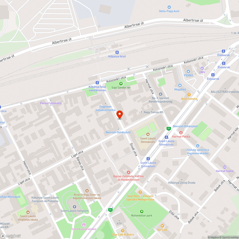 Járdán parkolás, letakart kerékpáros tábla bejelentés helye