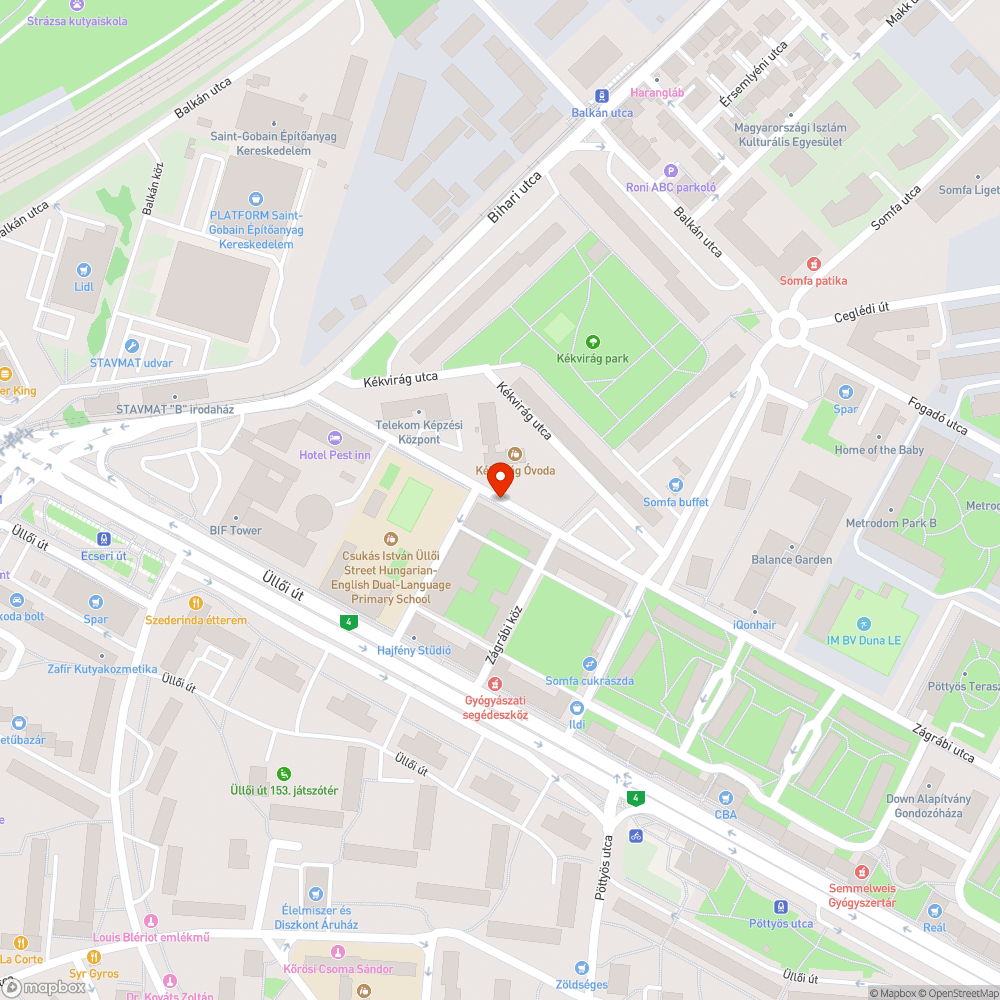 Nagyon benőtte a fa az egyik lámpát bejelentés helye