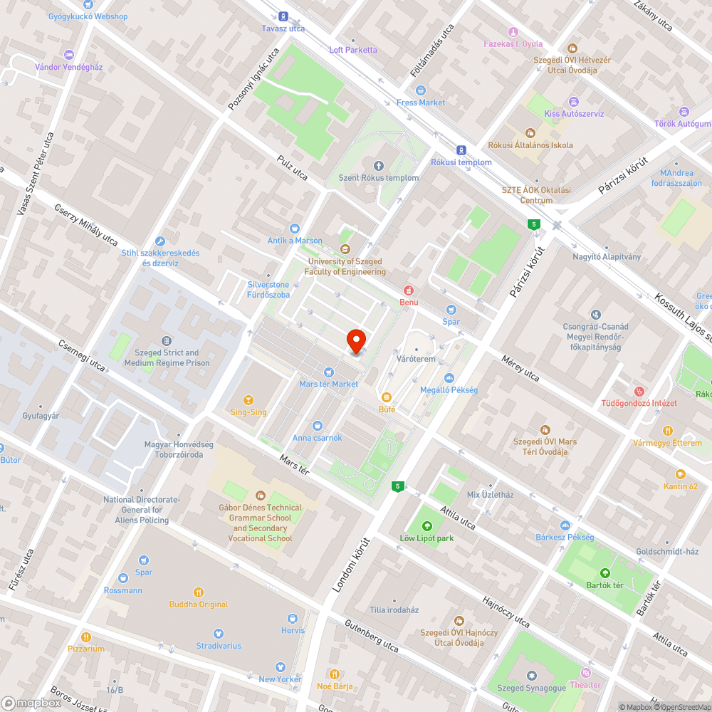 Beszakadt csatornarács - Mars tér, Nagycsarnok meleltt bejelentés helye