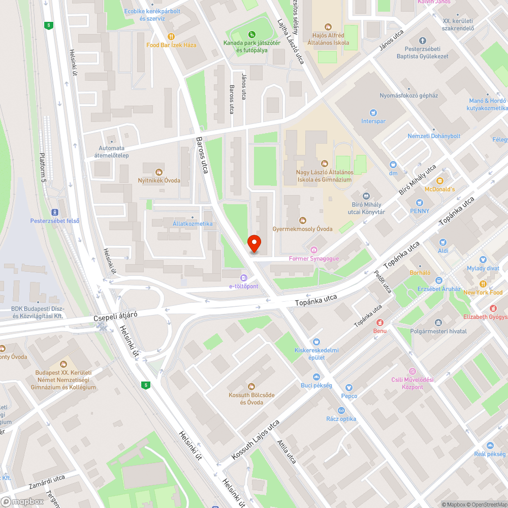 Tábla alacsonyan, rosszul rögzülve bejelentés helye