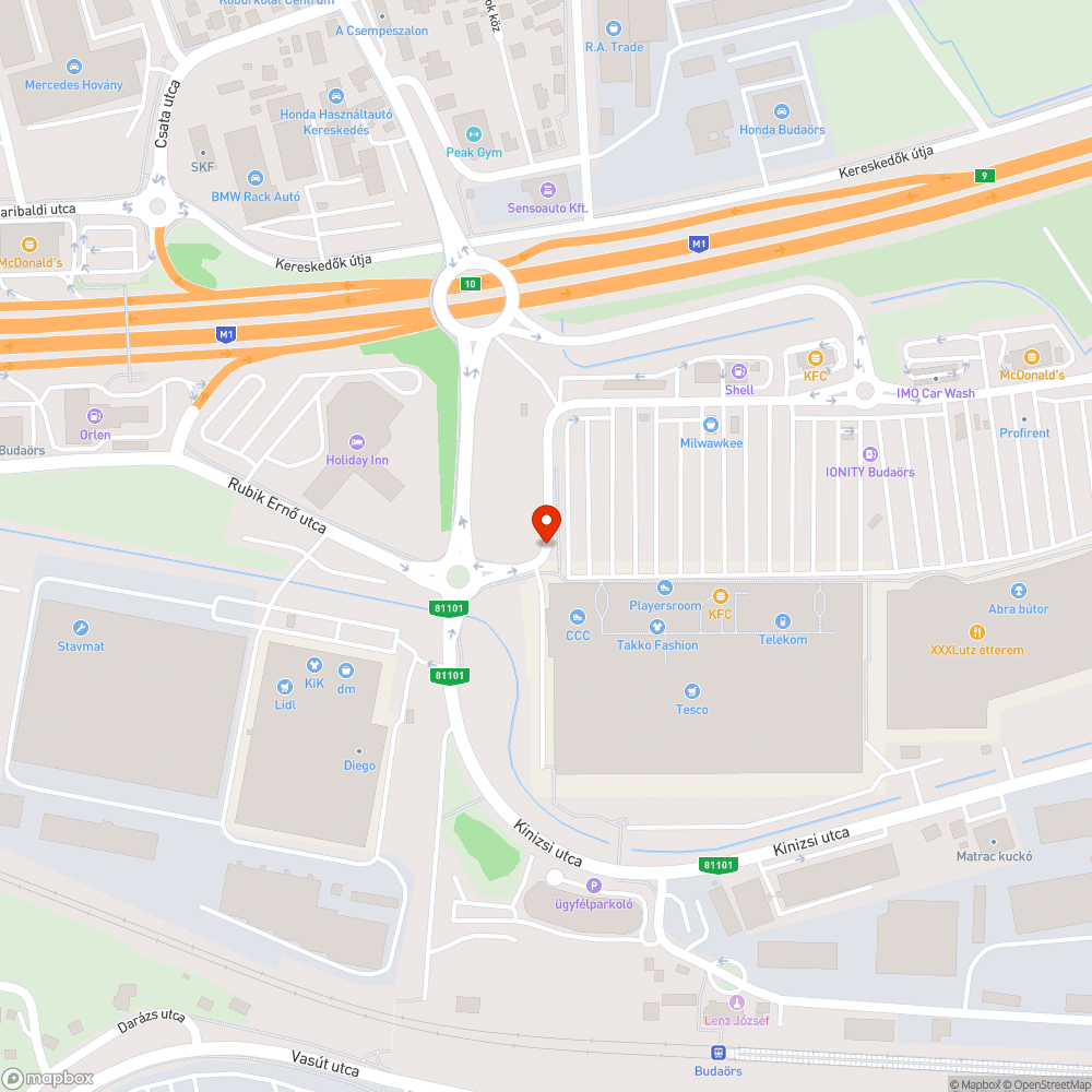 Hatalmas kátyúk a budaörsi Tesconál a kanyarokban bejelentés helye