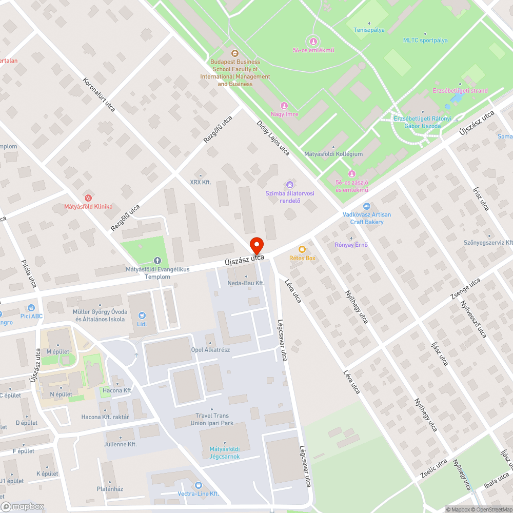 Megsérült a szobor bejelentés helye