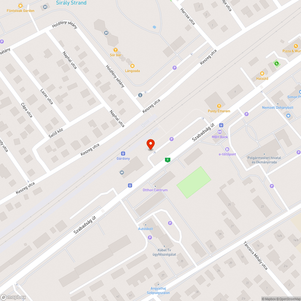 Összegyűlt esővíz és jegesedés a vasútállomás parkolójában bejelentés helye