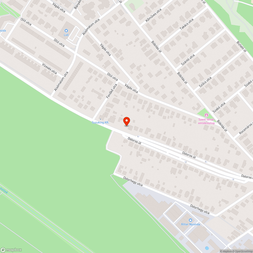 Buszmegálló üveg tetejének repedése több helyen bejelentés helye