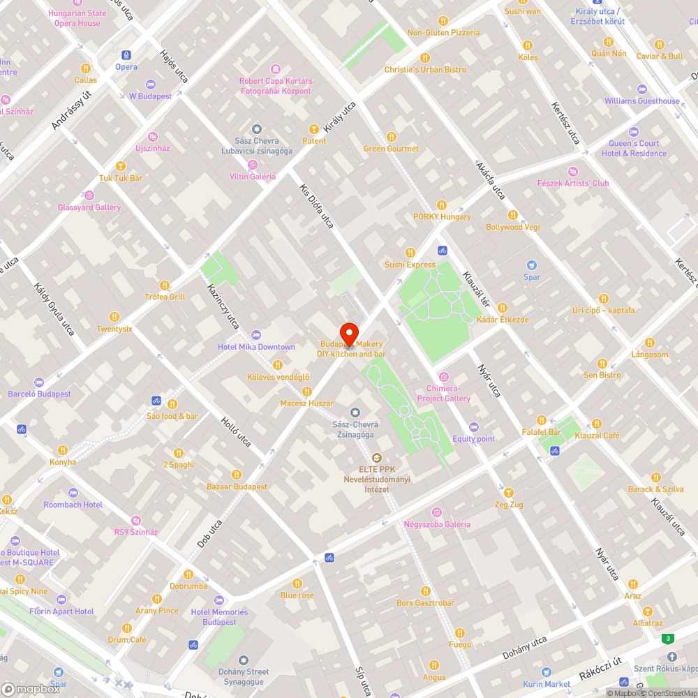 Személyautók elállják a kapubejárót bejelentés helye