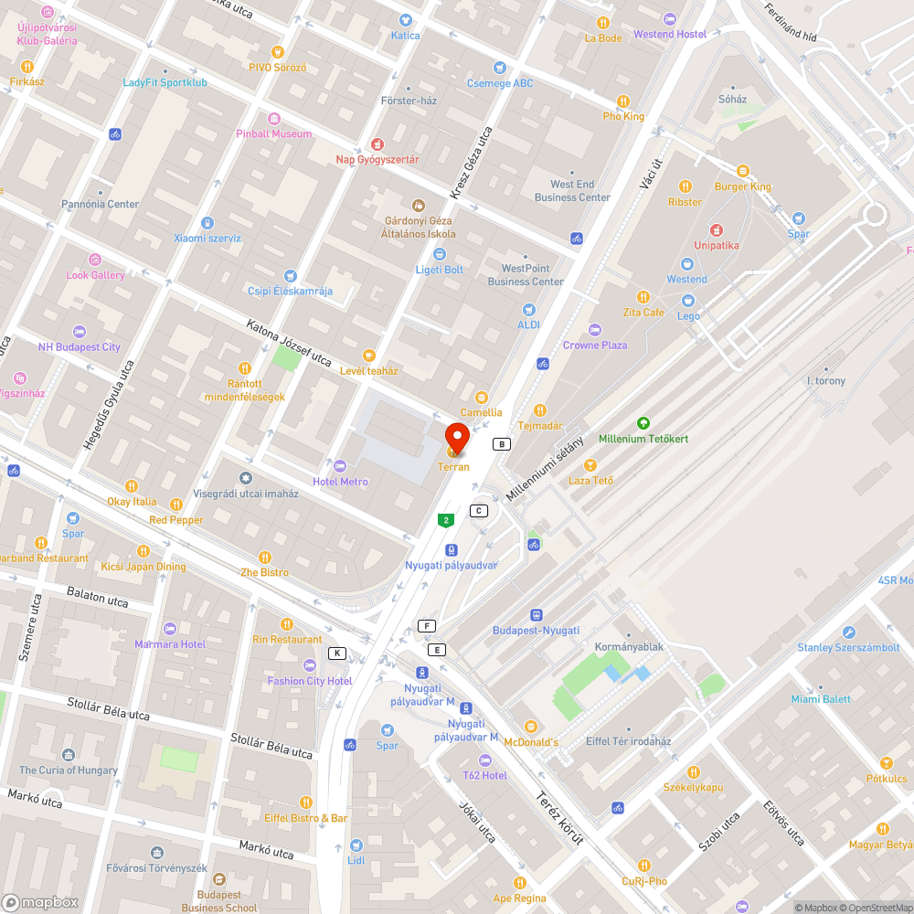 Utcasarkon hiányzó információs utcanévtábla bejelentés helye