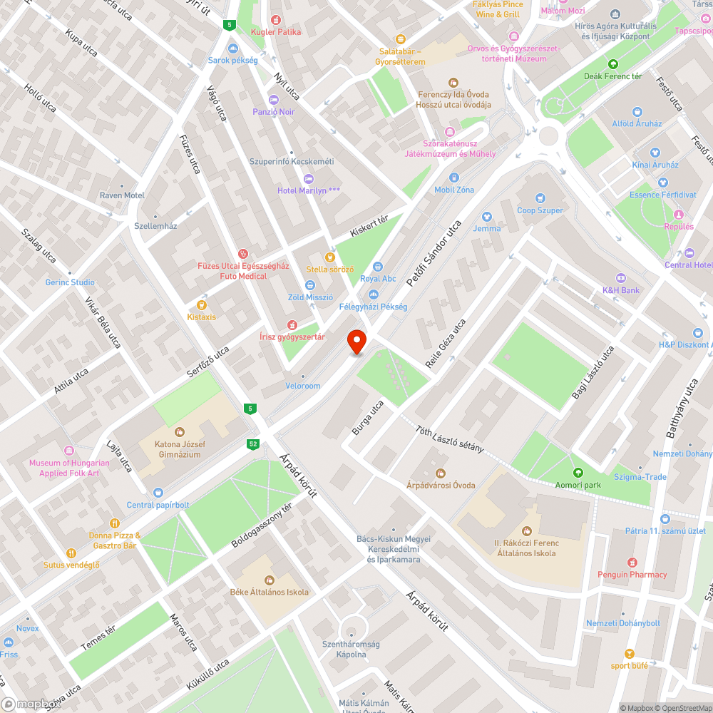 Megsüllyedt víznyelő a Petőfi Sándor utcán bejelentés helye