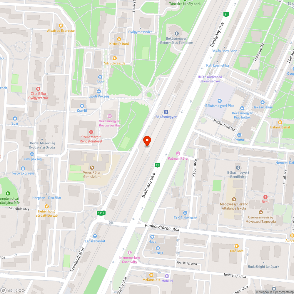 Tégla a megállóban bejelentés helye