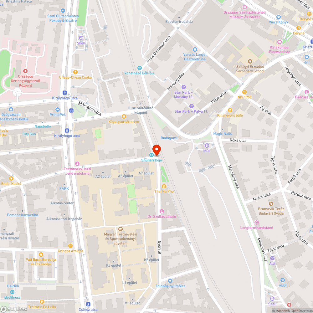 Régi, rozsdás biciklilakat a KRESZ-táblatartó oszlopon bejelentés helye