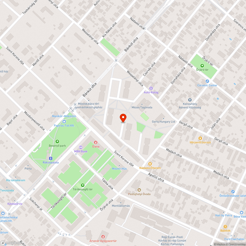 Parkoló közepén álló autók bejelentés helye