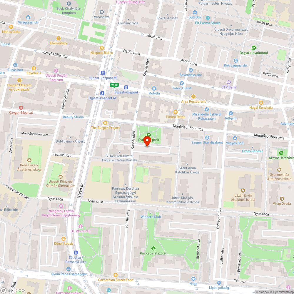 Fa gyökér miatt nem használható parkolóhely bejelentés helye