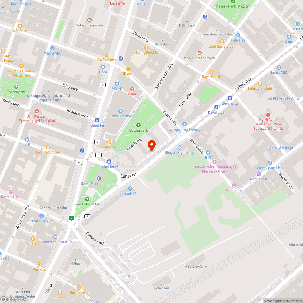 Közműfedél mellett balesetveszélyes a járda bejelentés helye