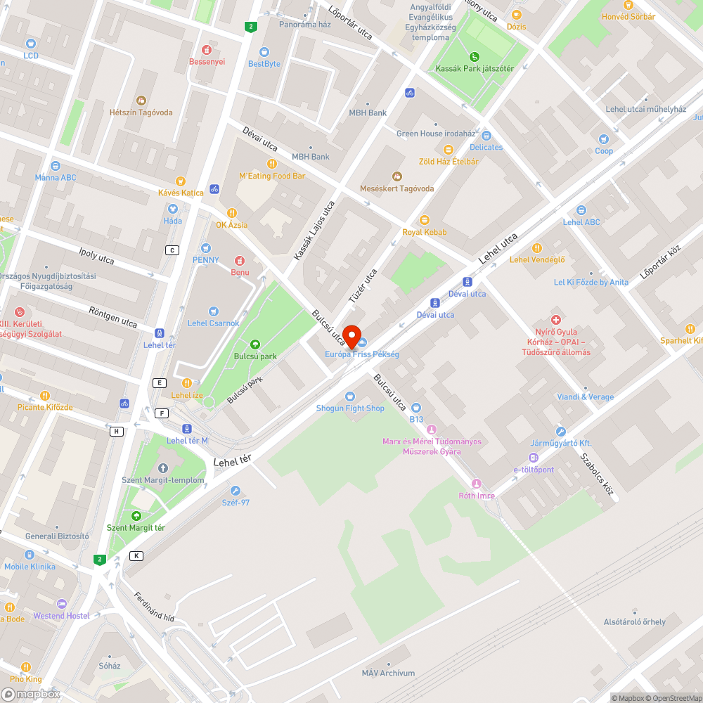 Italozó fiatalok a Bulcsú park játszótéren bejelentés helye