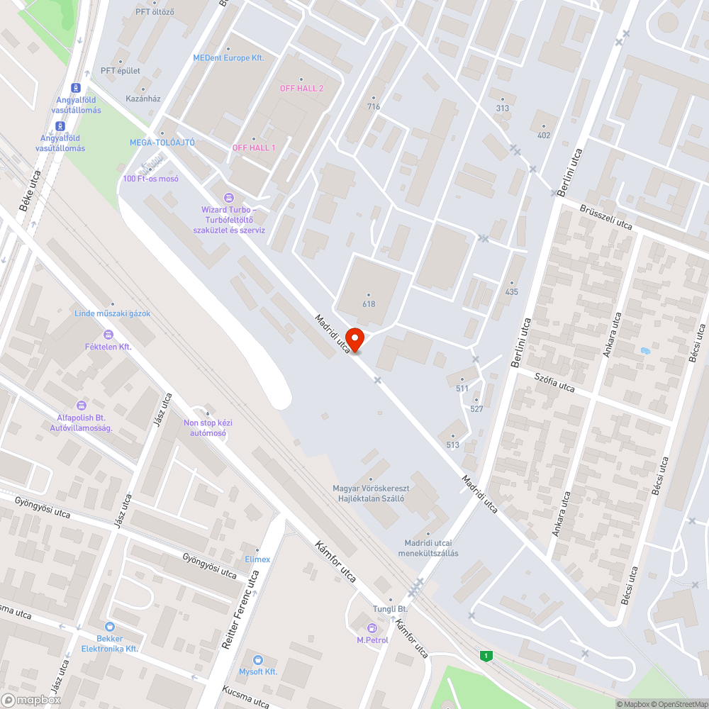 Az utca teljes hosszában egy szeméttelep bejelentés helye