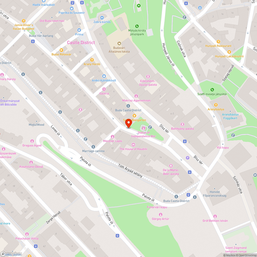 Szabálytalanul járdán parkoló autók bejelentés helye