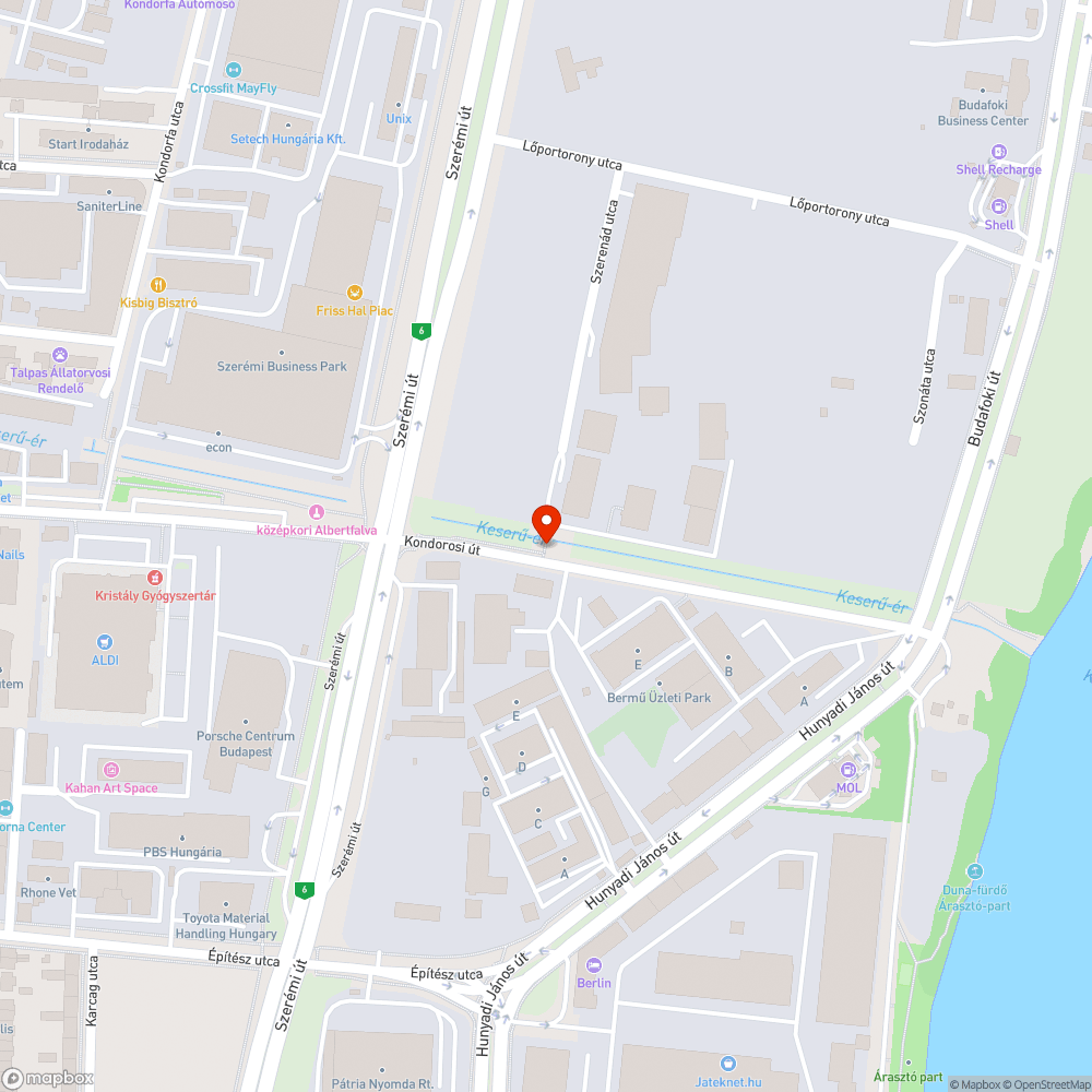 Elhagyott, kibelezett Mercedes E-osztály bejelentés helye