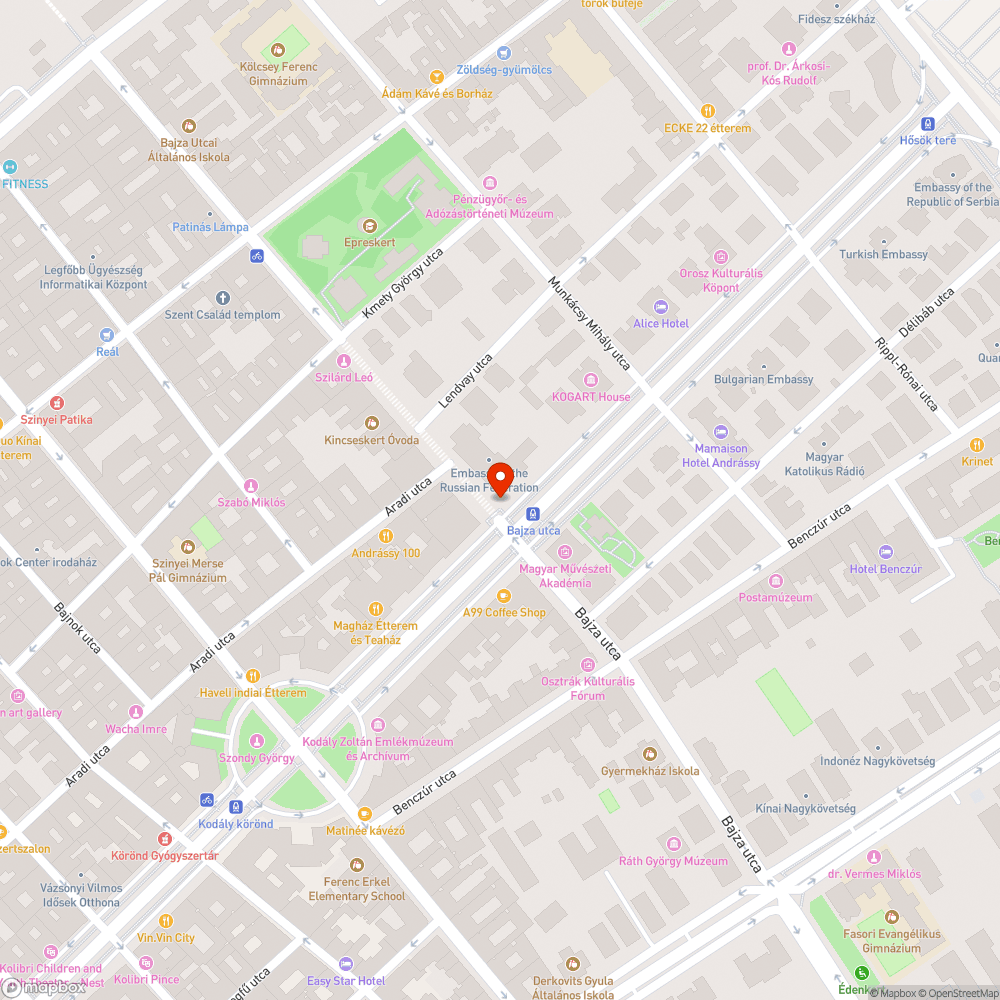 Hiányzó kockakövek és szegély bejelentés helye