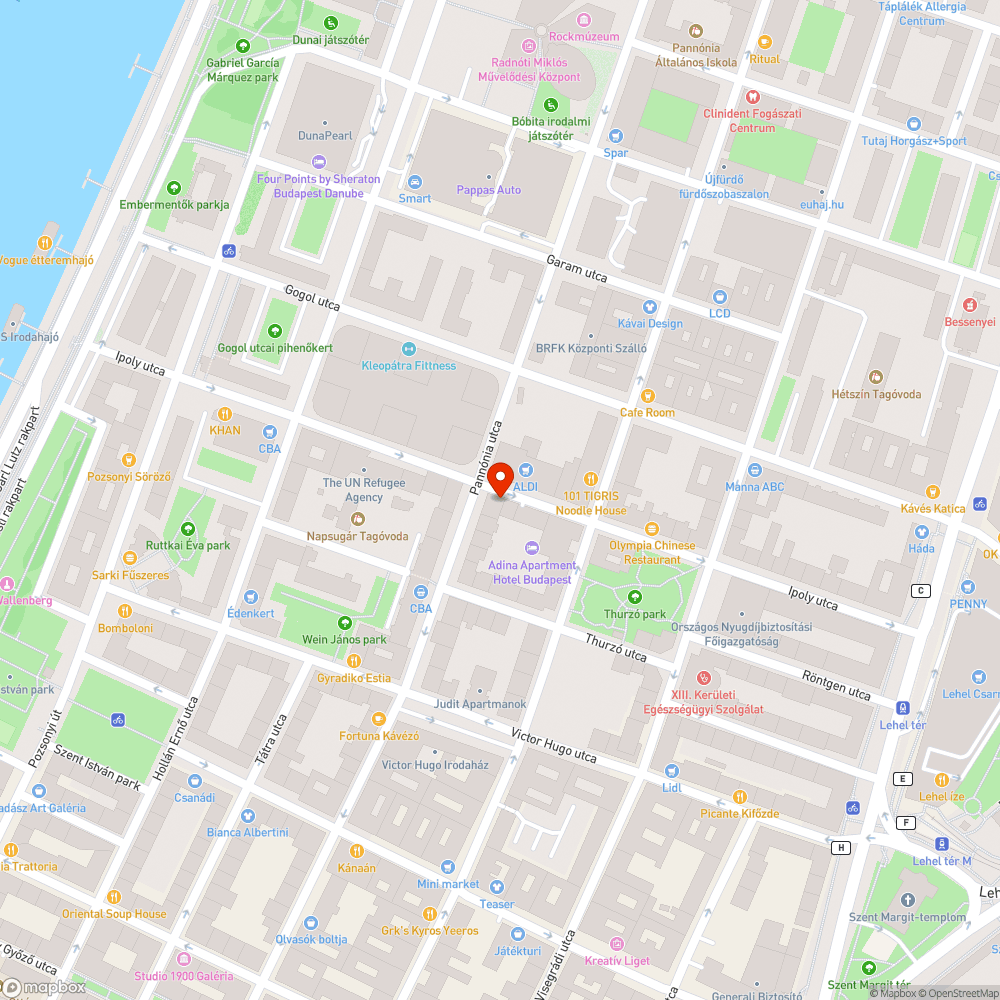 Közepén lyukas, repedt bejelentés helye