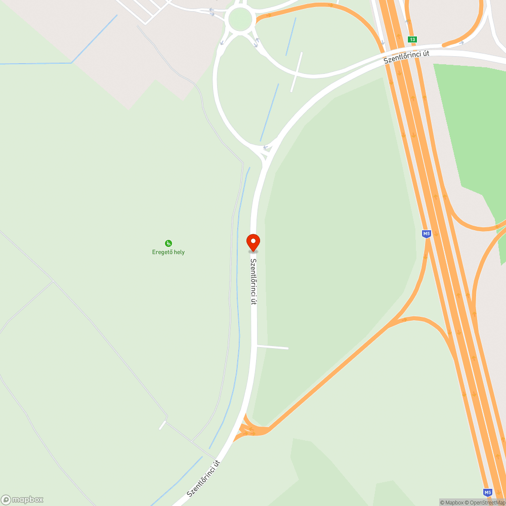 Tábla takarásban - veszélyes M5 lehajtó bejelentés helye