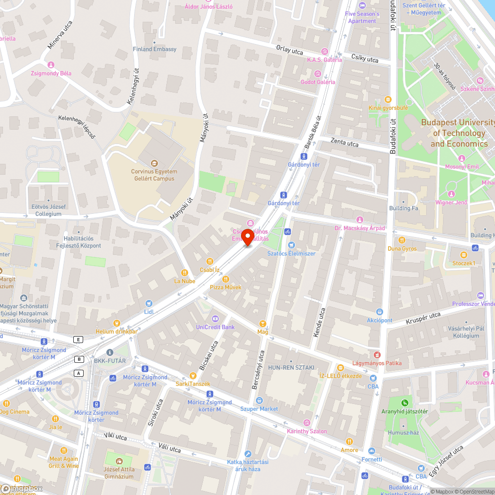 Egyméteresre szűkített járda a Bartók Béla úton bejelentés helye