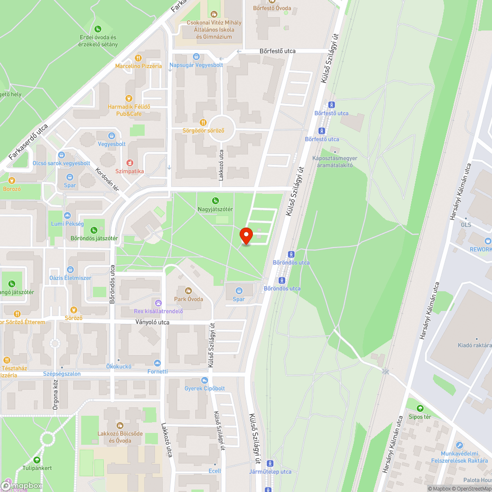 Több méteren megáll az esővíz a járdán bejelentés helye