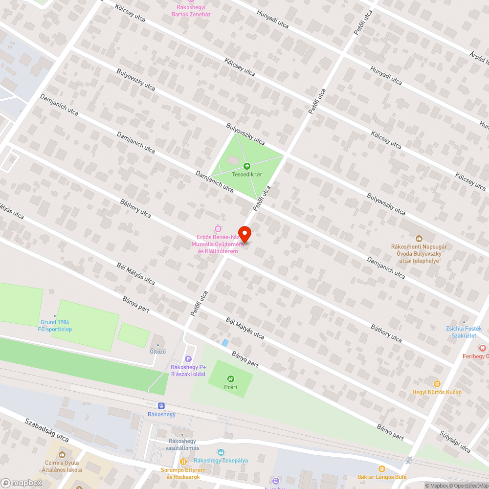 Hiányos kiálló fedlap bejelentés helye