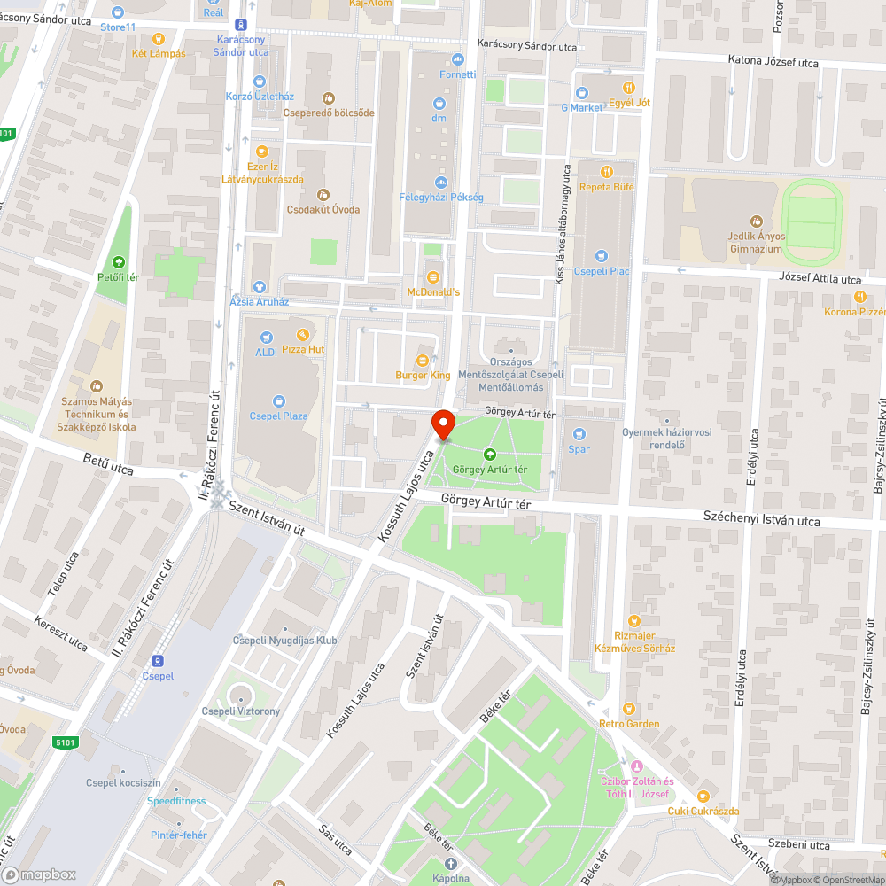 Összefirkált buszváró bejelentés helye