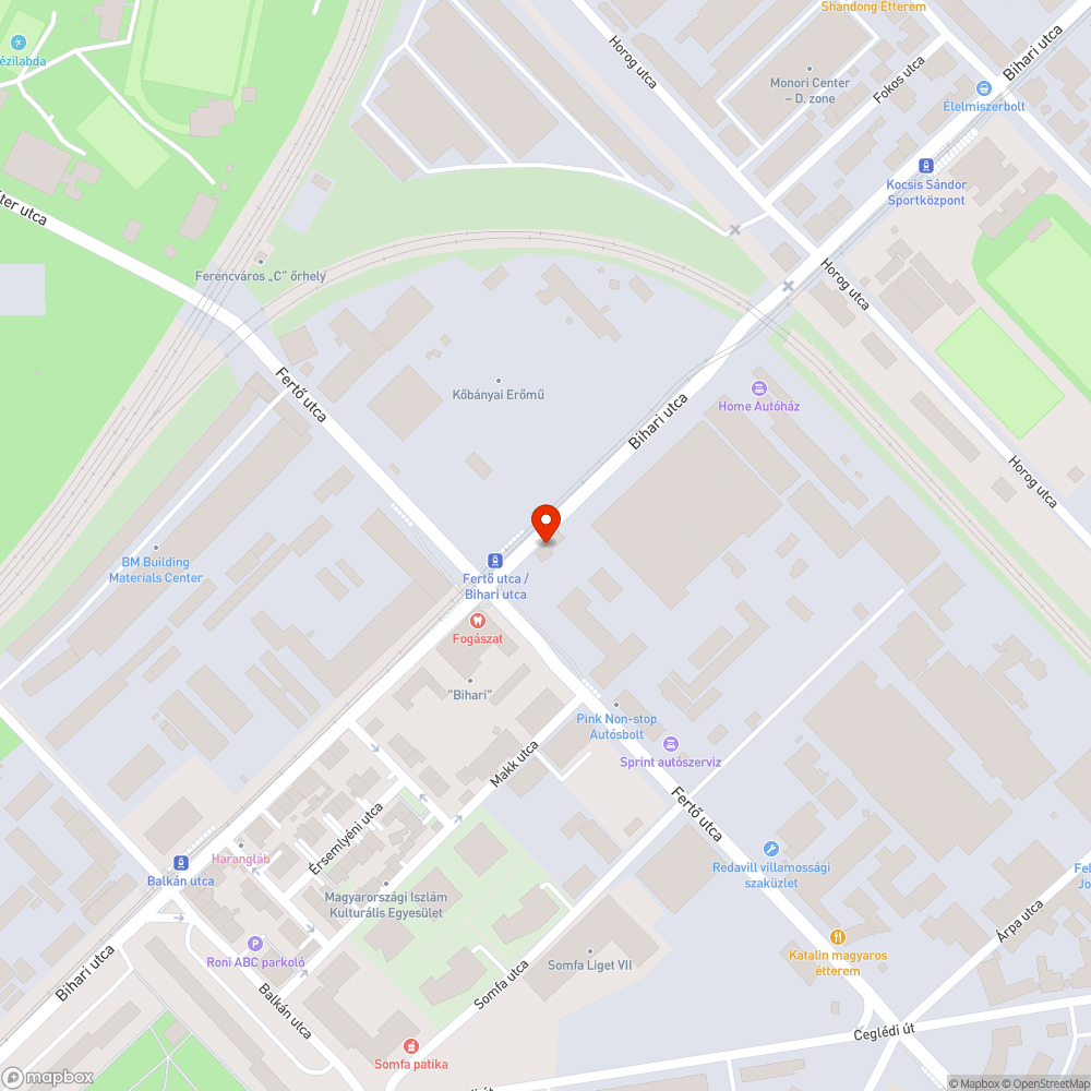 Leomló betonkerítés, repedt oszlop bejelentés helye