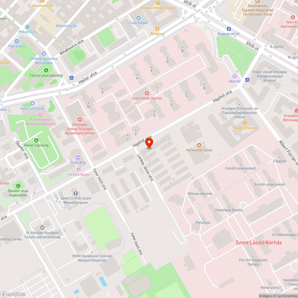 egyik fedlapja hiányos a másik félig elsüllyedt bejelentés helye