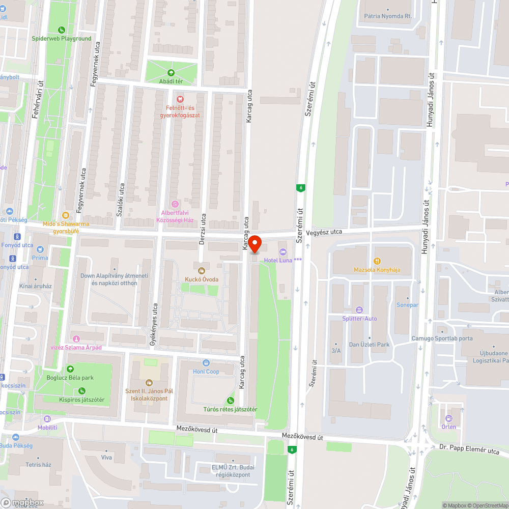 Karcag utca, lomot a park bejáratánál bejelentés helye