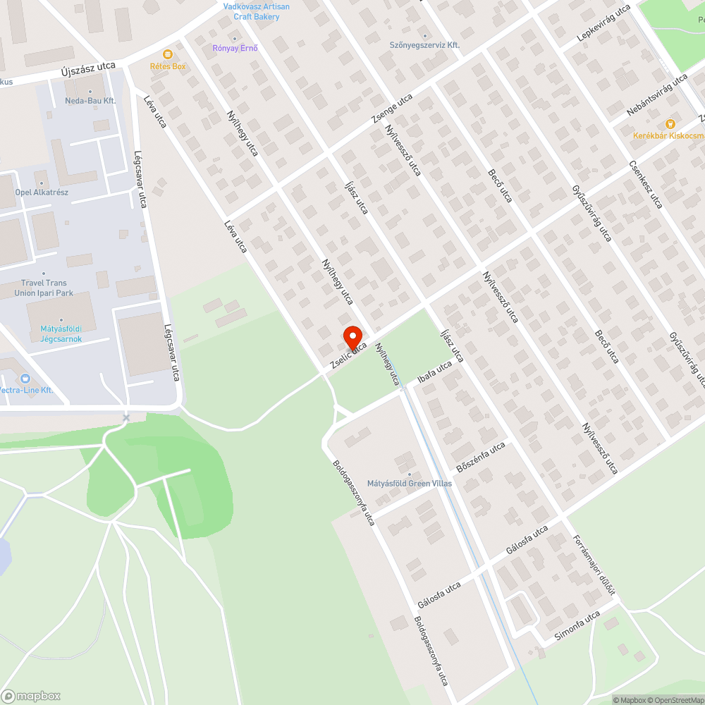 Nagy mennyiségben lerakott zöldhulladék az út szélén bejelentés helye