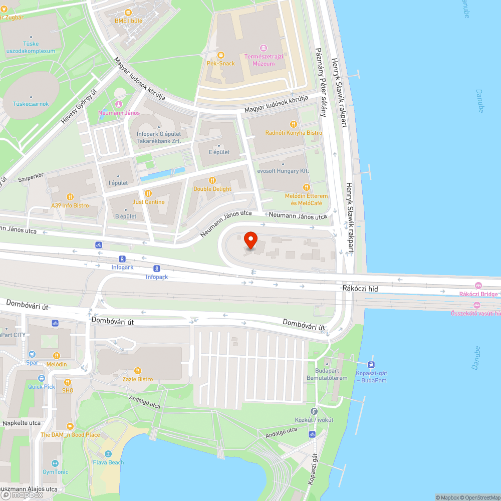 Buszmegállóba belógó fák bejelentés helye