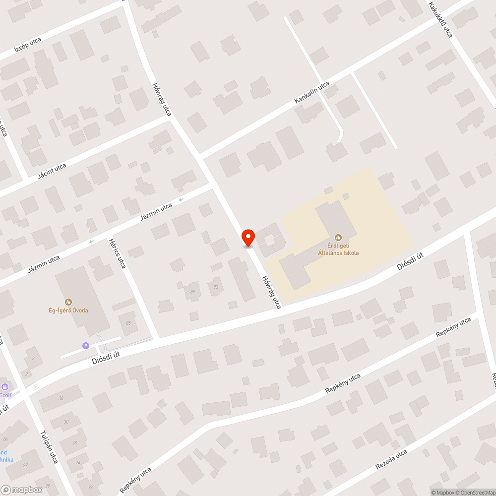 Járdára lógó növényzet bejelentés helye