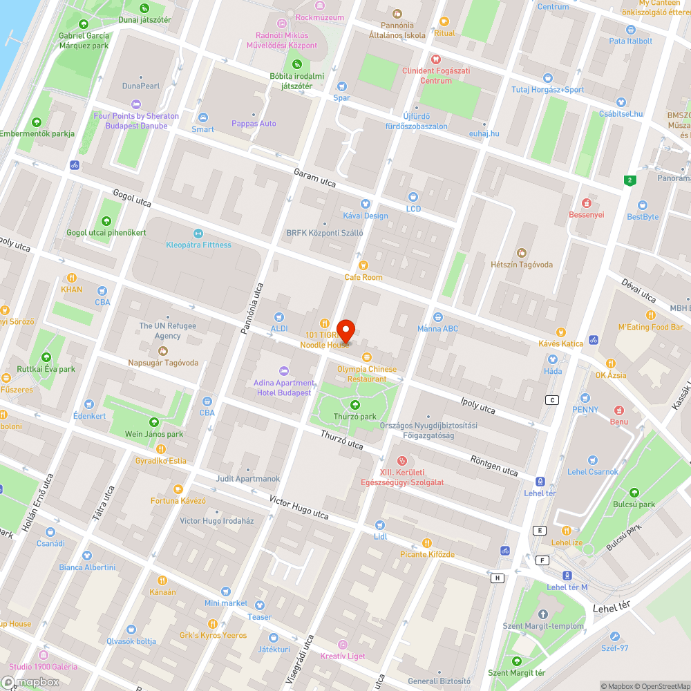 Nem látszik egymástól a közlekedési tábla bejelentés helye