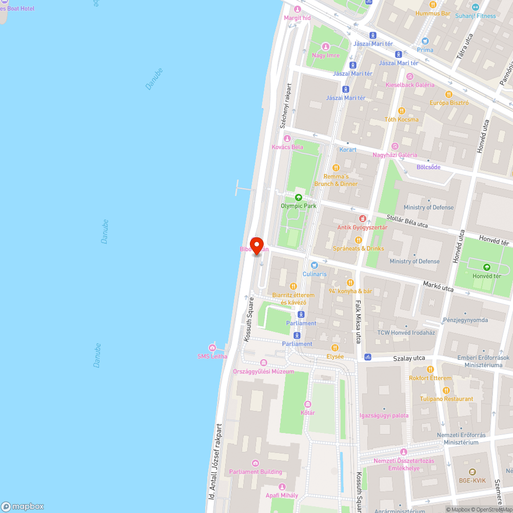 Kerékpárútra belógó faágak bejelentés helye