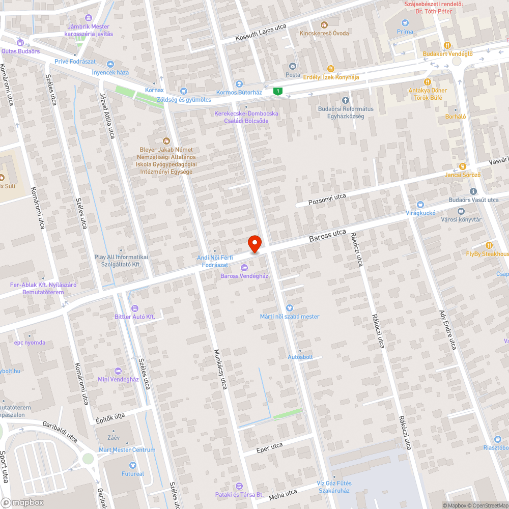 Kopott, koszos menetrend és táblák bejelentés helye