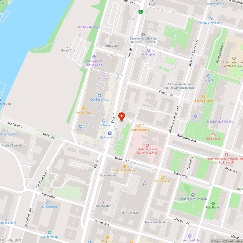 Kosz, pókháló a falon bejelentés helye