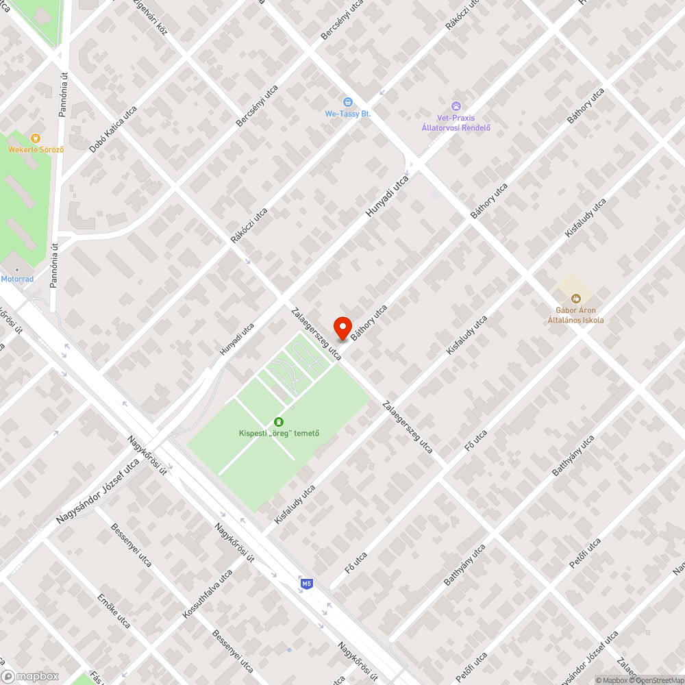 Növényzet takarja a táblát bejelentés helye