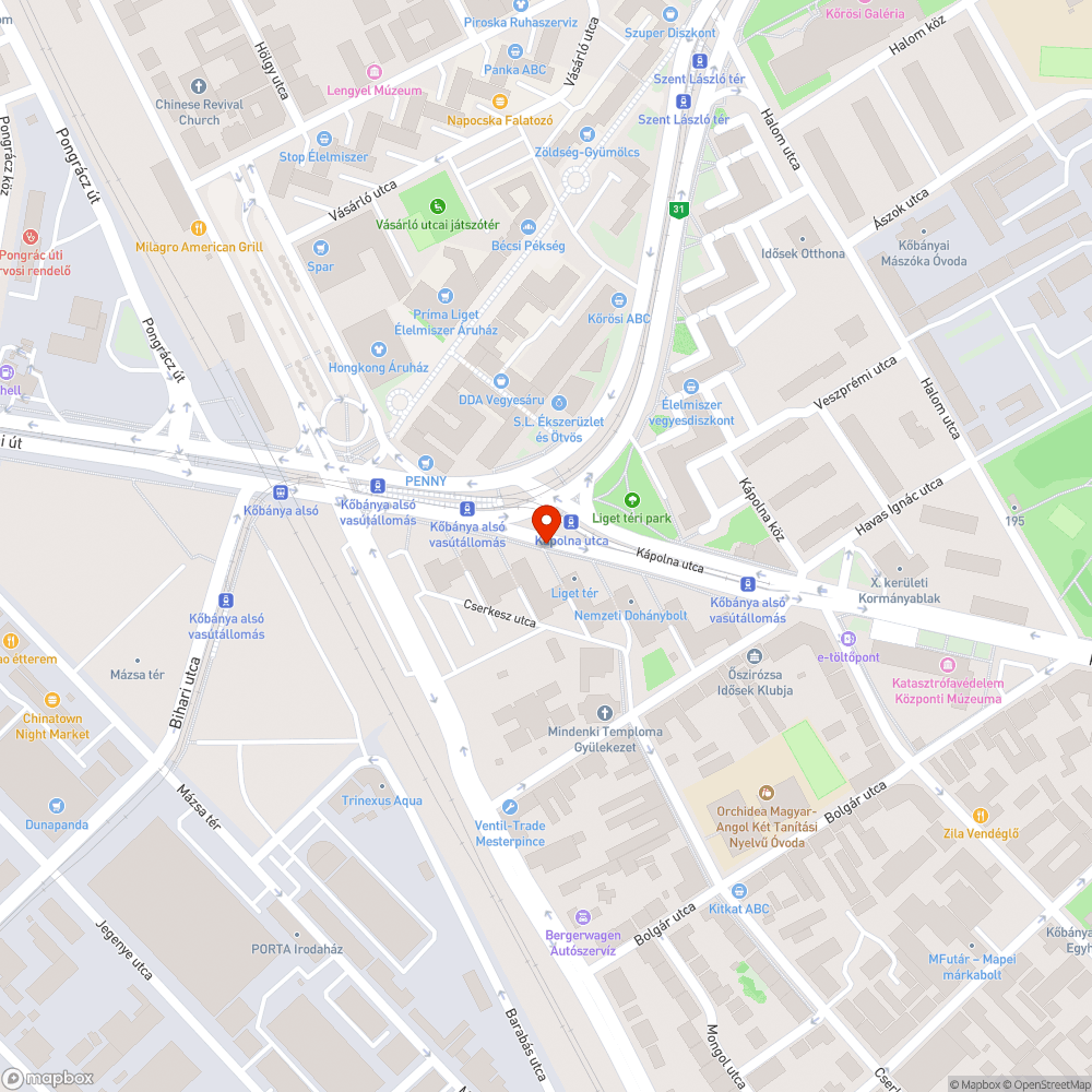 Egy kopott összfirkált pad bejelentés helye