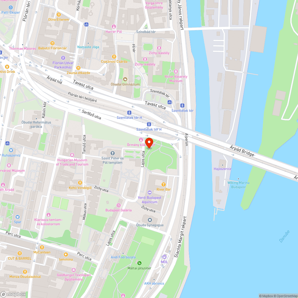 Járdára rálógó faágak a Lajos utcában I. bejelentés helye